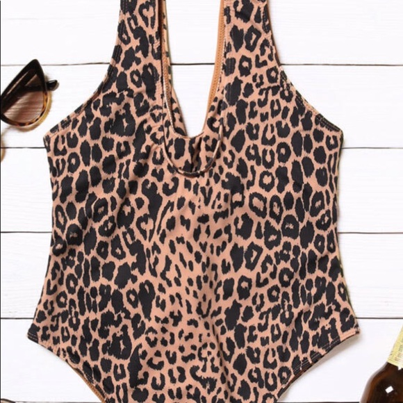 Leopard one piece tank style swim suit, size M - Picture 4 of 14